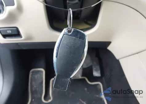 2019 Mercedes-Benz Gla 250 4Matic from USA, damaged, VIN WDCTG4GB2KJ548323